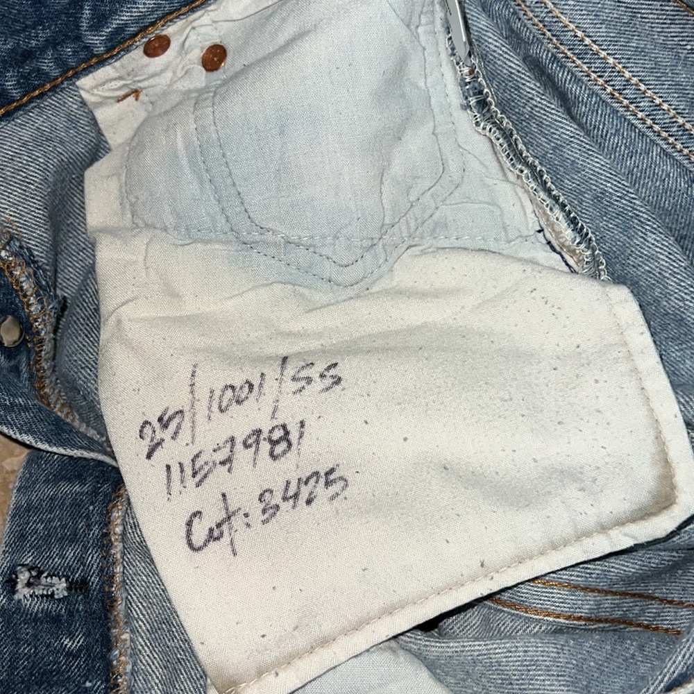Re/Done Levi’s Jeans Size 25 - Picture 5 of 6